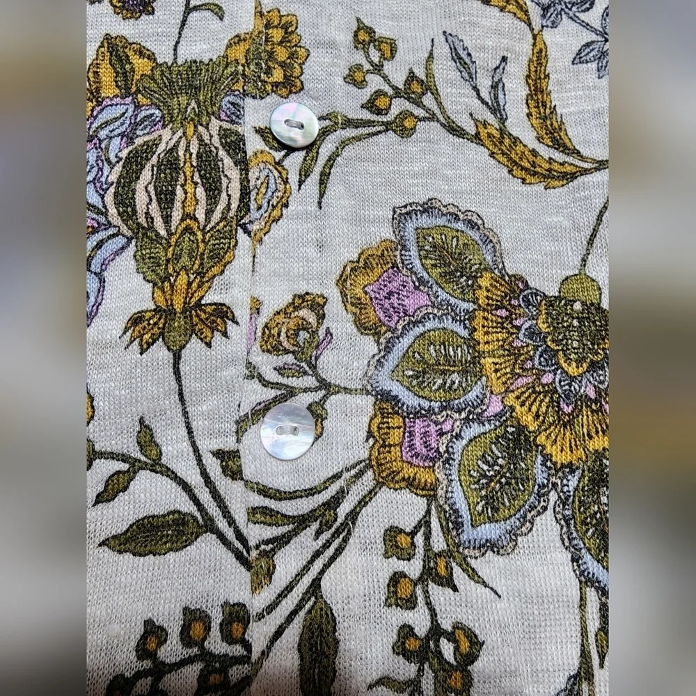 Rachel Ashwell 100% Linen Floral Cap Sleeve Blouse, Medium - Picture 8 of 9